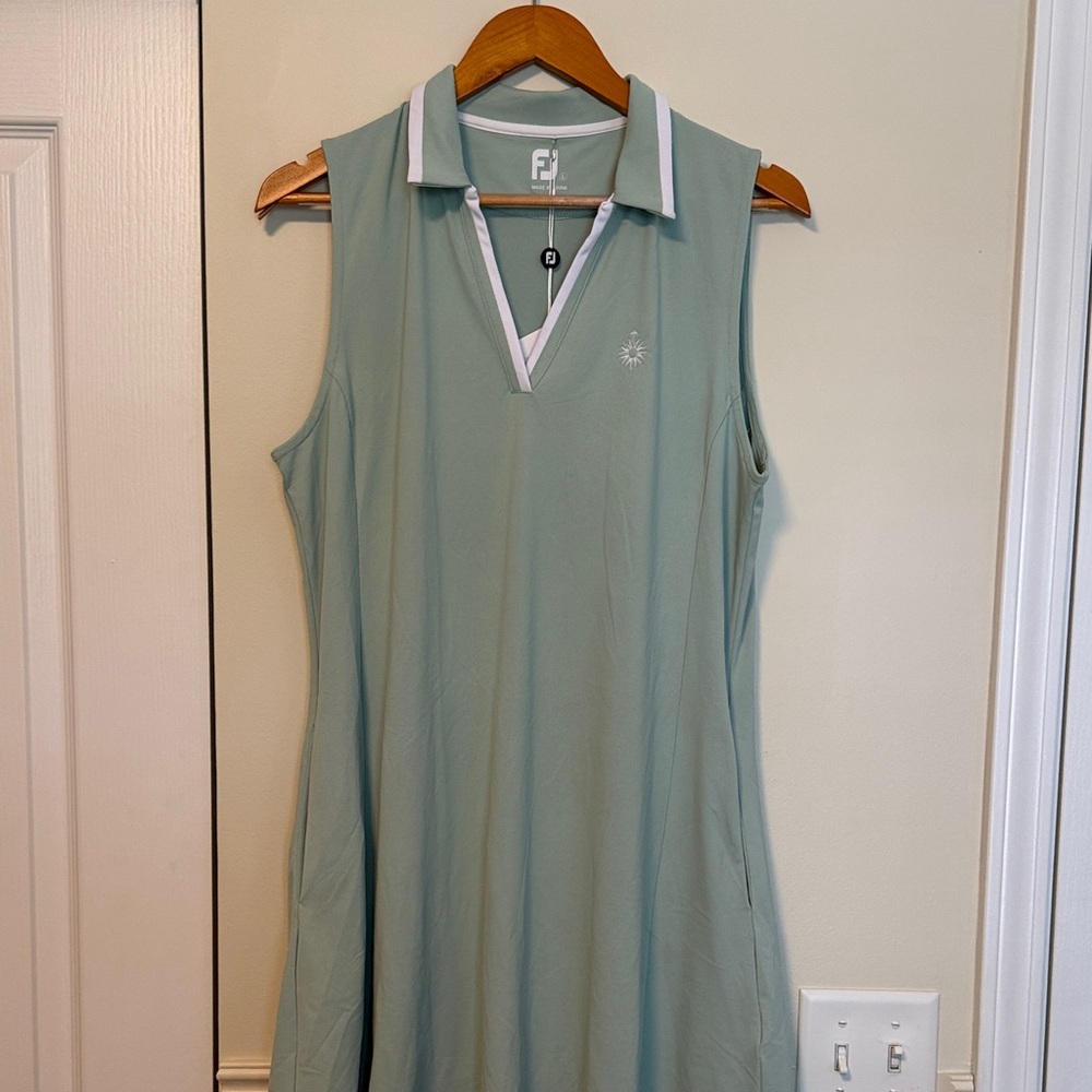 FootJoy Sleeveless Golf Dress sage green